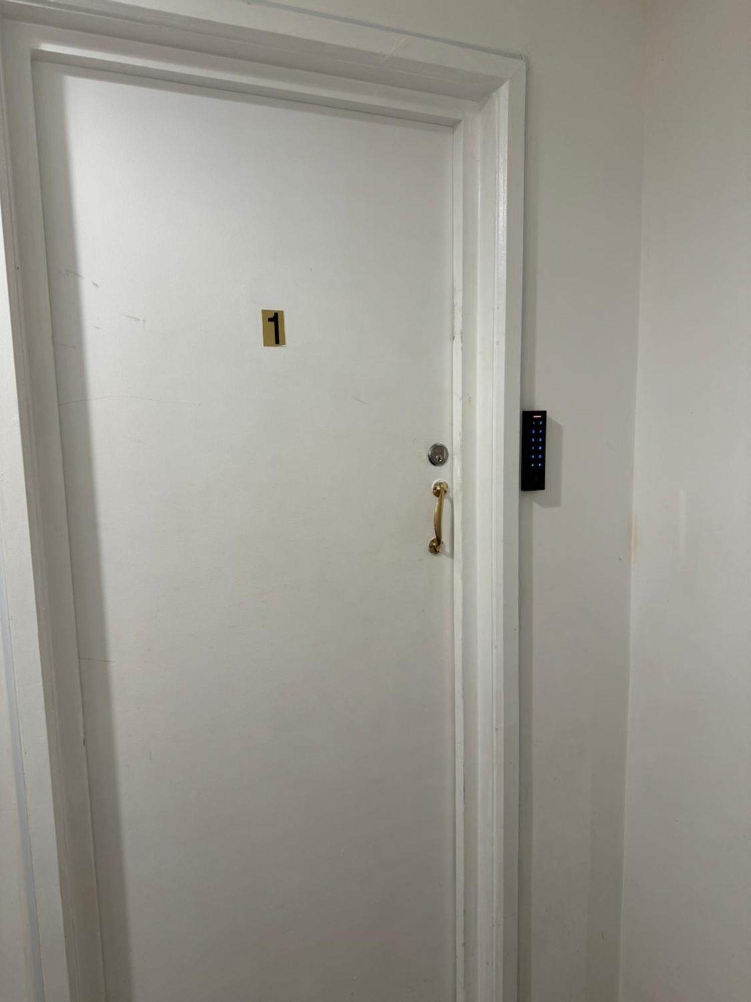 Beautiful 3 In Bed & Breakfast *